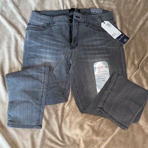 NWT 1882 ankle skinny jeggings